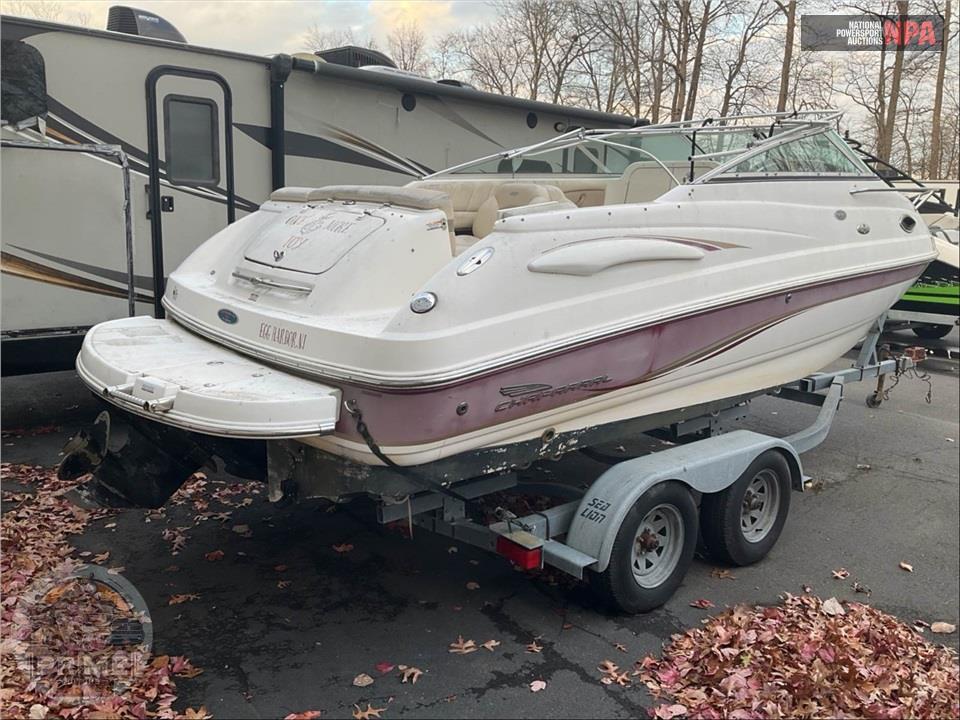 2004 Chaparral Boats 215 SSI L=22/E=1 230HP MERC IB — фото 6