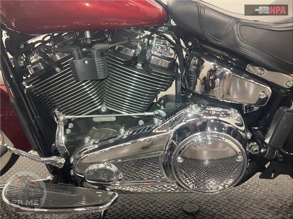 2018 Harley-Davidson FLDE DELUXE — фото 7