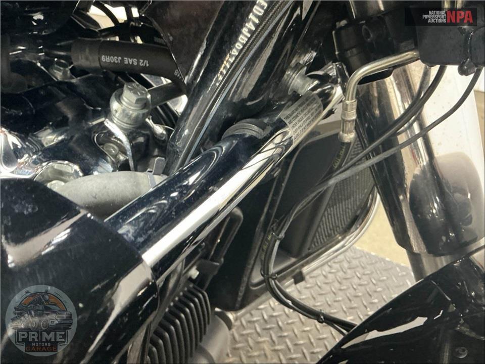 2018 Harley-Davidson FLHTK ULTRA LIMITED — фото 11