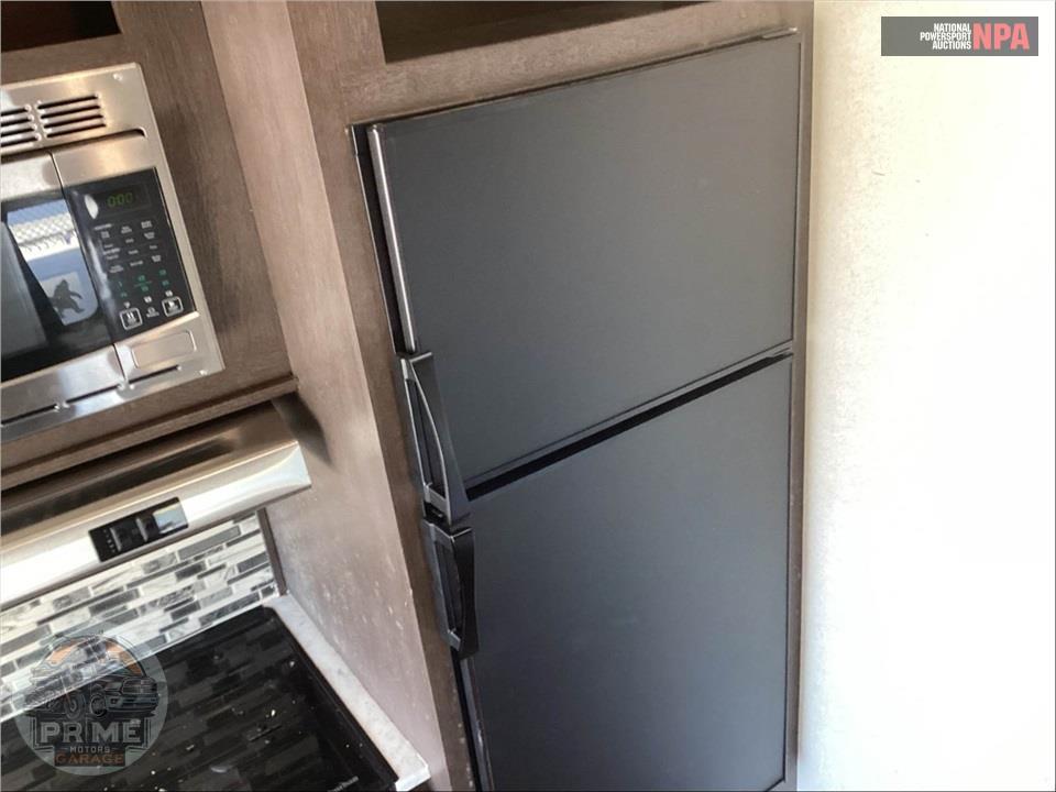 2019 Salem By Forest River M-211SSXL - CRUISE LITE TOY HAULER SERIES — фото 39