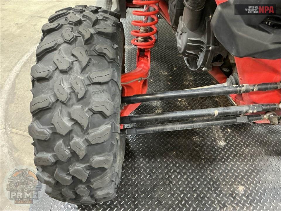 2017 Can-Am MAVERICK X3 X RS 1000R TURBO R — фото 22