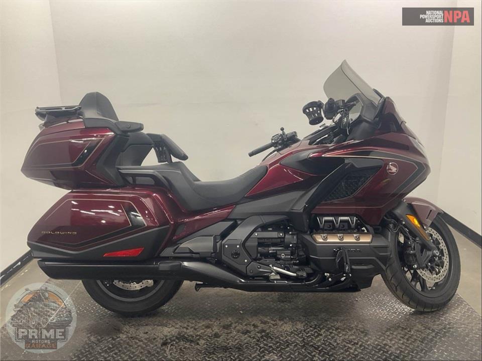 2025 Honda GOLD WING TOUR 50TH ANNIVERSARY — фото 1