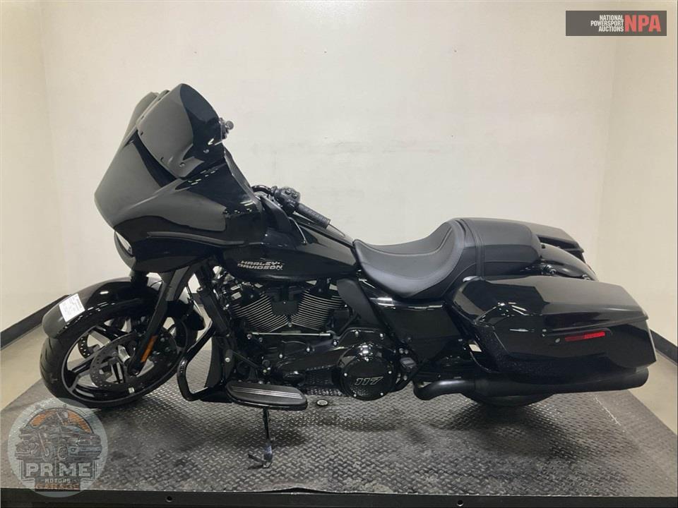 2025 Harley-Davidson FLHX STREET GLIDE — фото 3