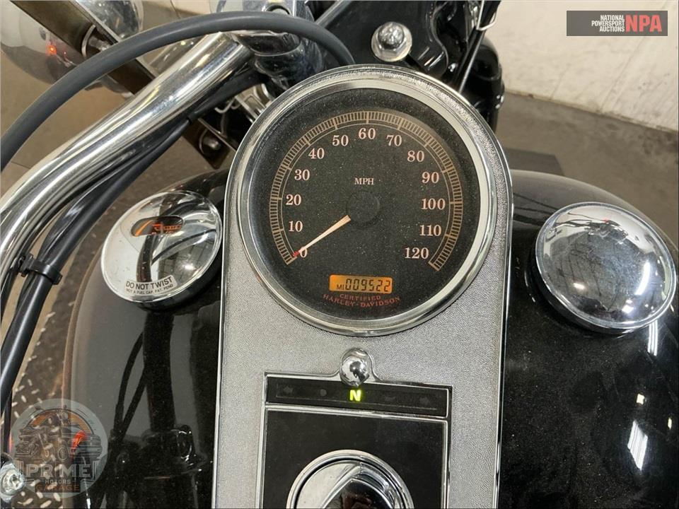 2005 Harley-Davidson FLSTSCI SOFTAIL SPRINGER CLASSIC — фото 5