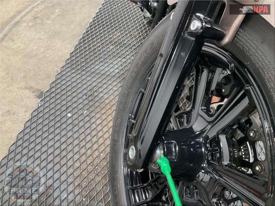 2025 Indian Motorcycle SCOUT BOBBER LIMITED WITH TECHNOLOGY PACKAGE (COLOR METALLIC) — фото 18