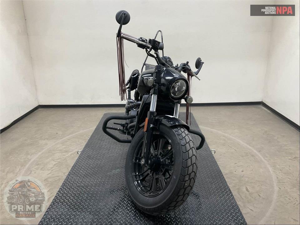 2021 Indian Motorcycle SCOUT BOBBER — фото 1