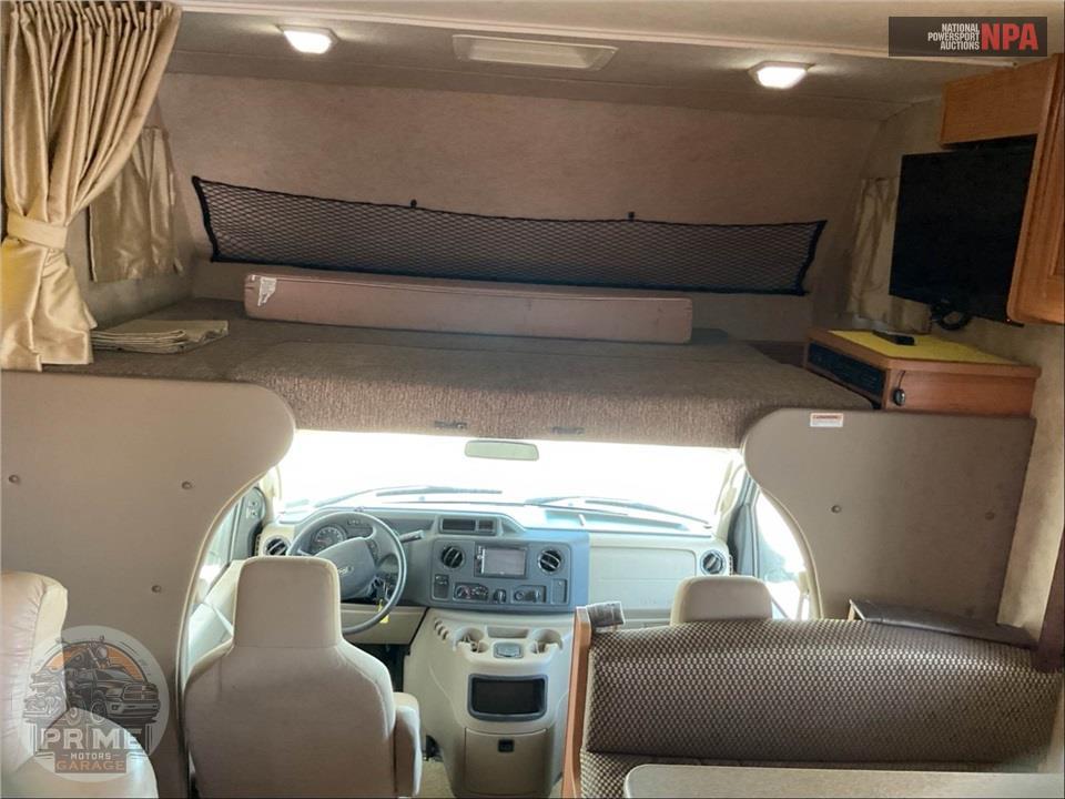 2015 Jamboree M-31D FORD E450 6.8 LITER - SPORT SERIES — фото 14