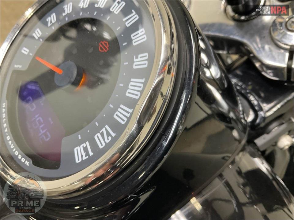 2019 Harley-Davidson FLSL SOFTAIL SLIM — фото 6
