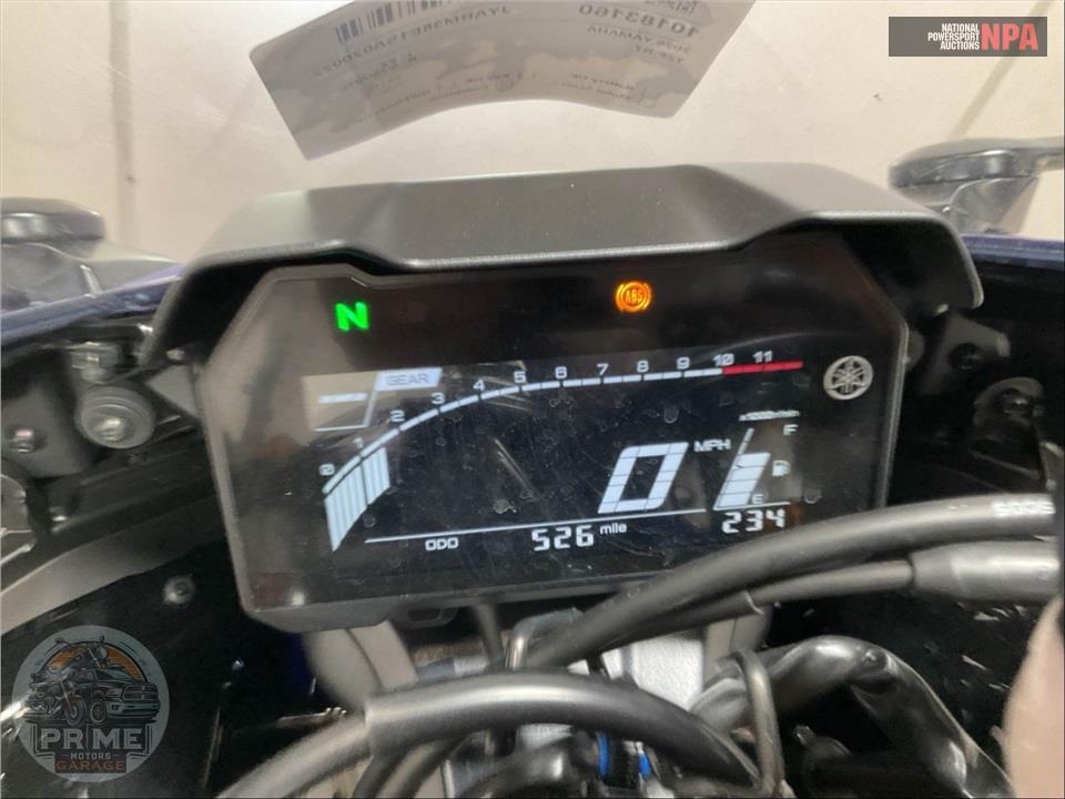 2025 Yamaha YZF-R7 — фото 5
