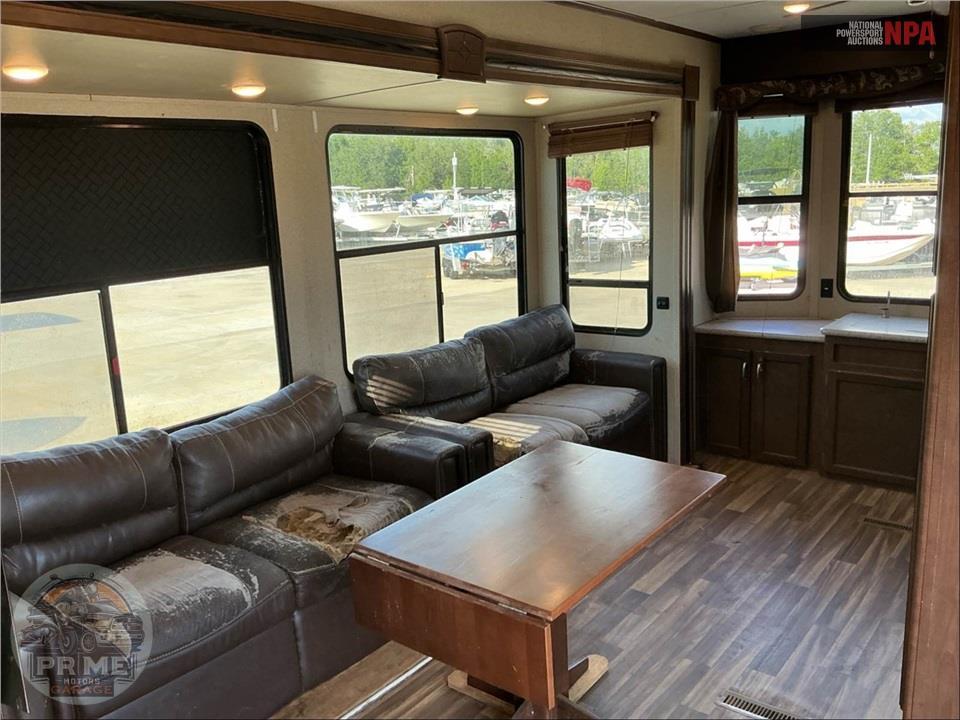 2017 Keystone Rv M-391 BHTS - RETREAT DESTINATION SERIES — фото 6