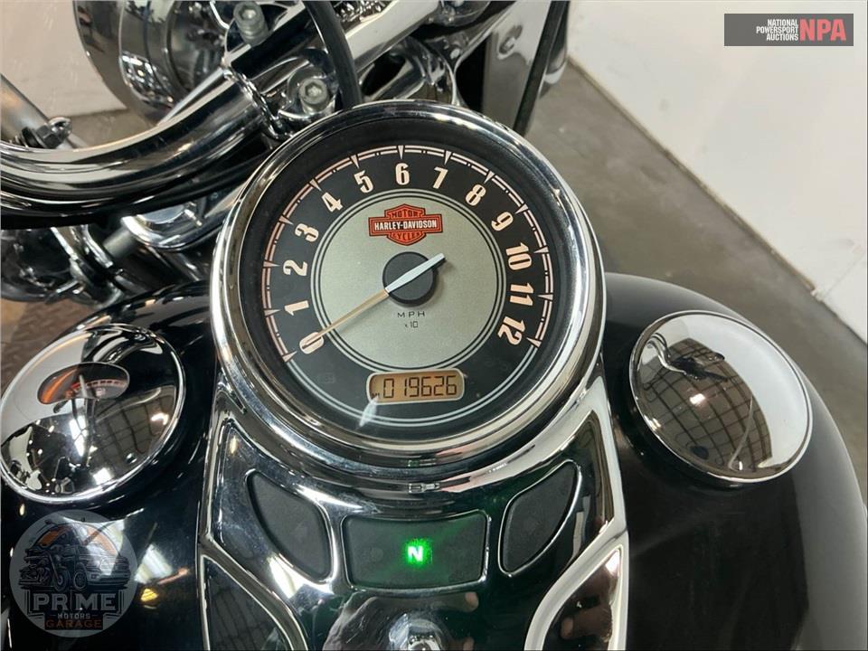 2016 Harley-Davidson FLSTC HERITAGE SOFTAIL CLASSIC — фото 5
