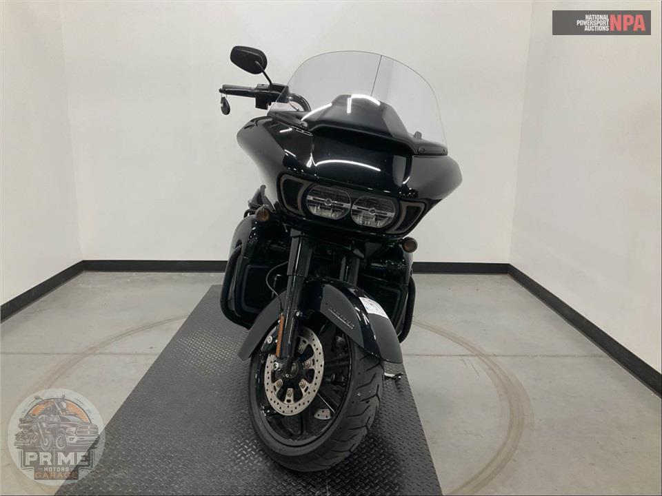 2023 Harley-Davidson FLTRK ROAD GLIDE LIMITED — фото 2