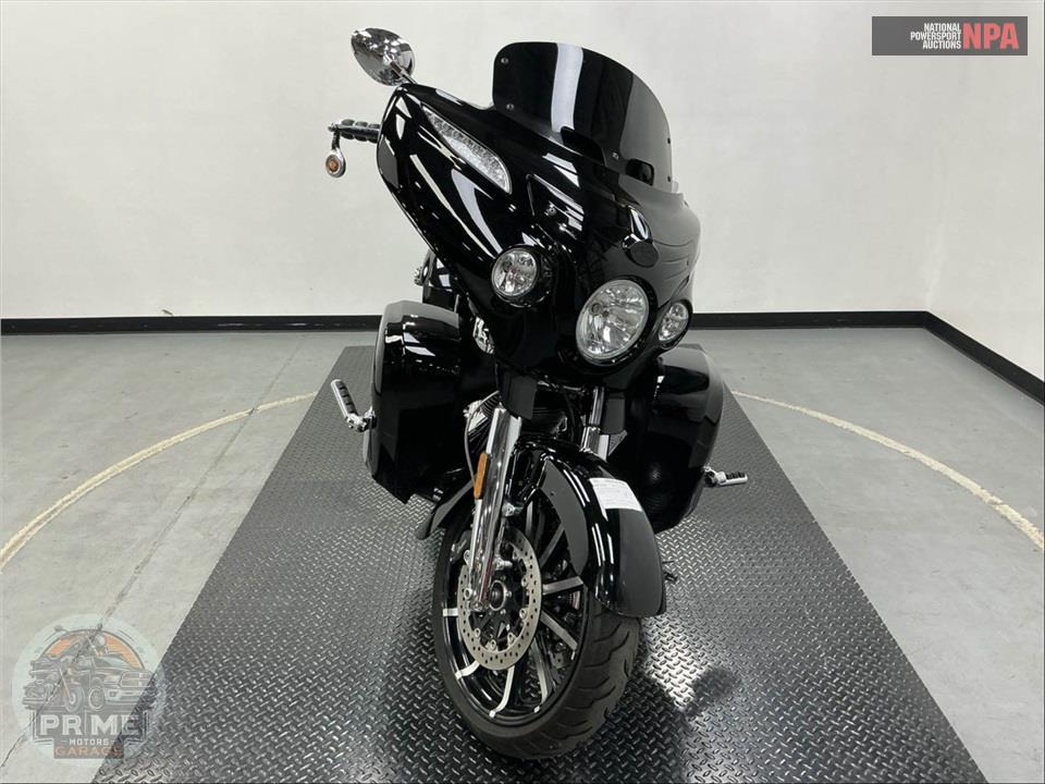 2017 Indian Motorcycle CHIEFTAIN LIMITED (THUNDER BLACK) — фото 2