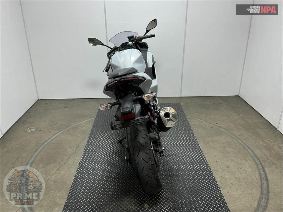 2025 Kawasaki EX500GSFNL NINJA 500 (ABS) — фото 4