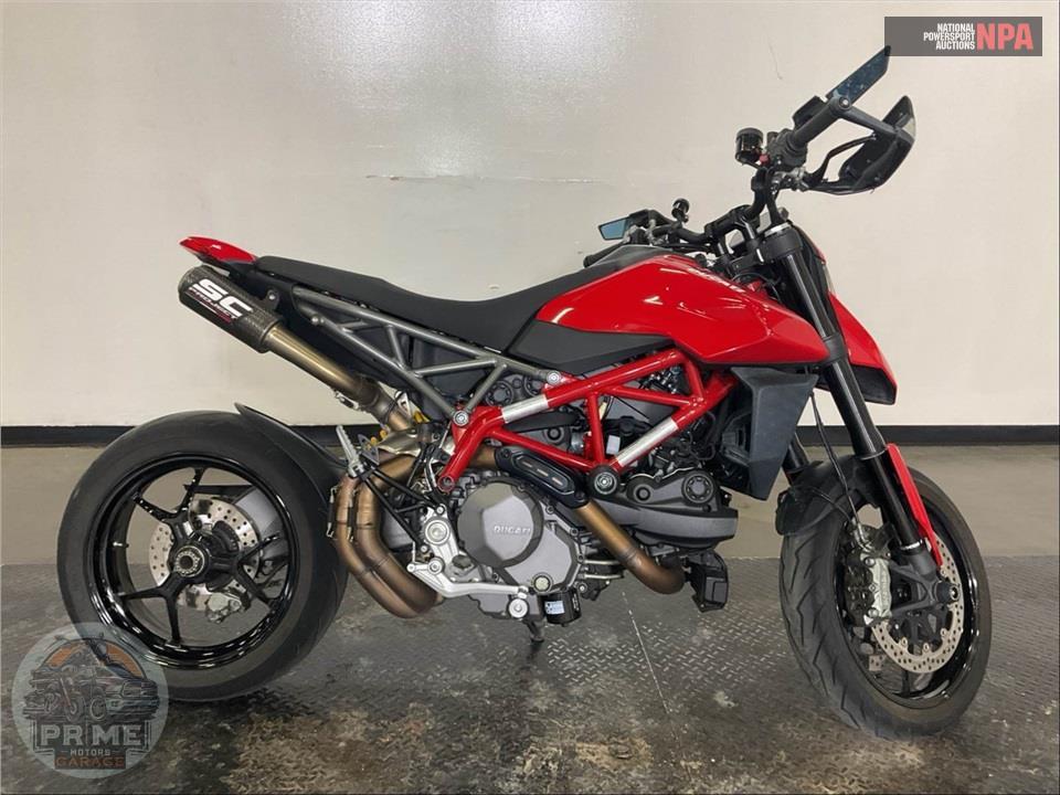 2021 DUCATI HYPERMOTARD 950