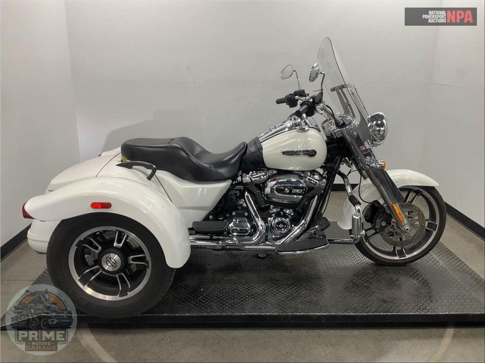 2019 Harley-Davidson FLRT FREEWHEELER — фото 1