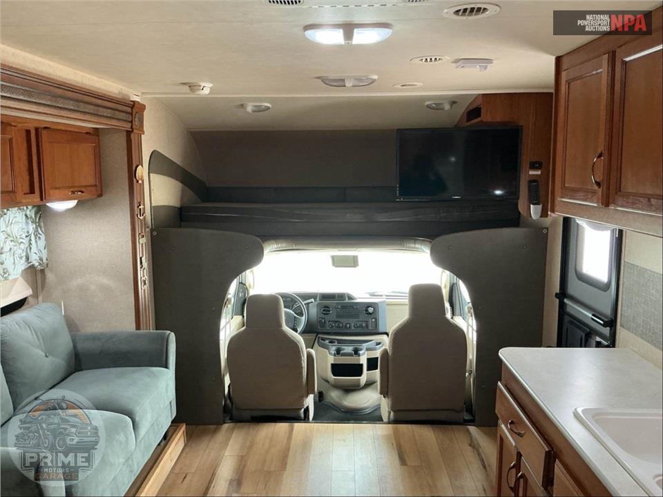 2016 Sunseeker By Forest River M-3050S FORD E450 6.8 LITER — фото 13