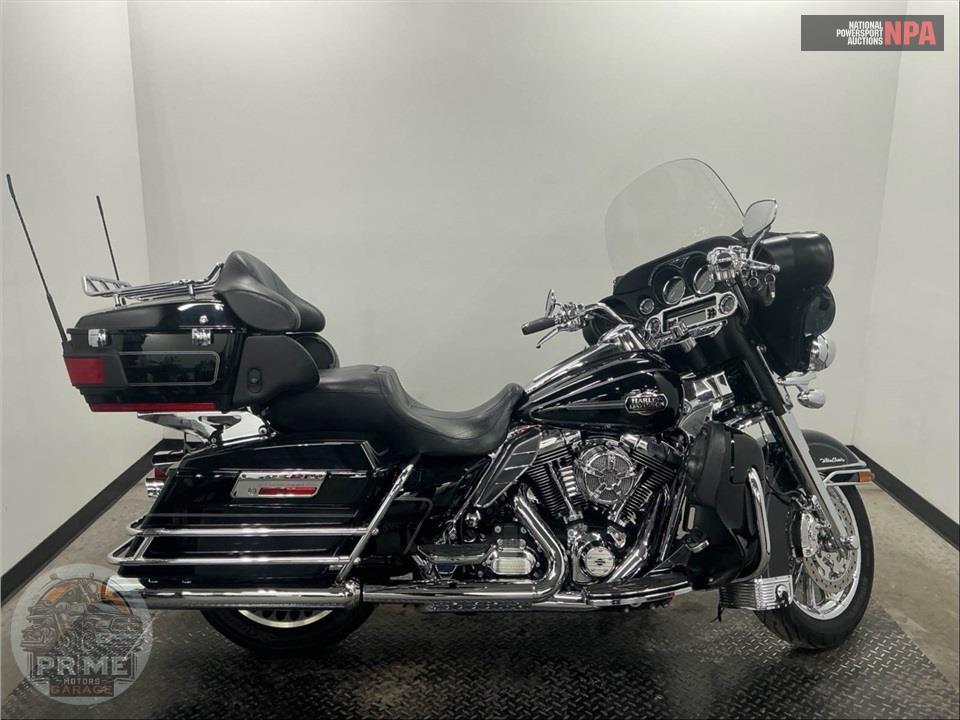 2012 Harley-Davidson FLHTCU UL CLSC EL GLIDE — фото 1