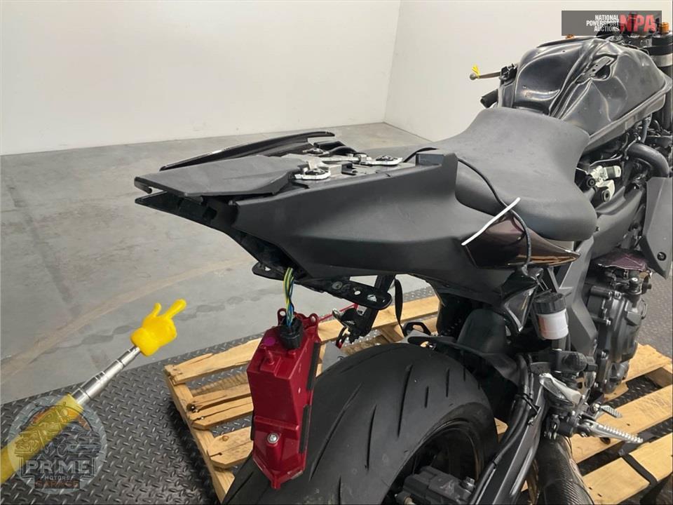 2025 Yamaha YZF-R7 — фото 23