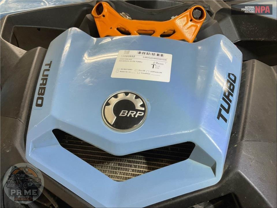 2025 Can-Am MAVERICK X3 DS TURBO — фото 13