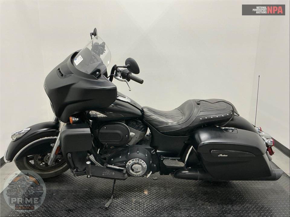 2020 Indian Motorcycle ROADMASTER DARK HORSE (SMOKE) — фото 3