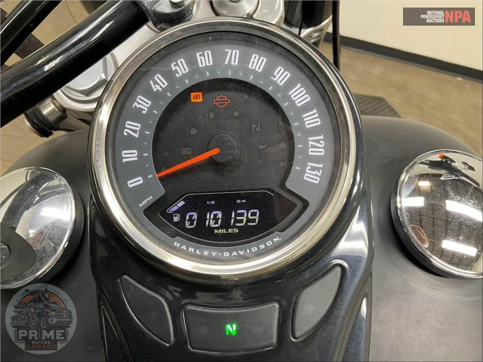 2018 Harley-Davidson FLSL SOFTTAIL SLIM — фото 5