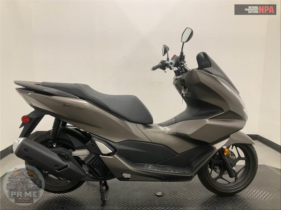 2024 Honda PCX — фото 1