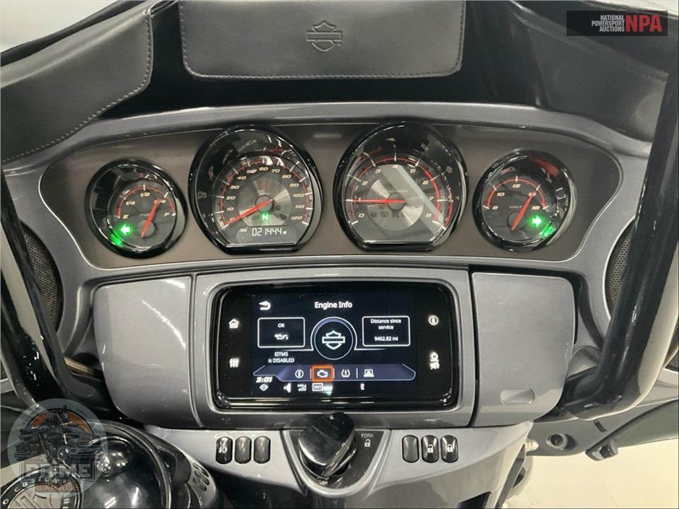 2019 Harley-Davidson FLHTKSE CVO LIMITED — фото 5