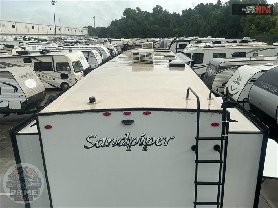 2022 Sandpiper By Forest River M-384QBOK - FIFTH WHEEL SERIES — фото 44