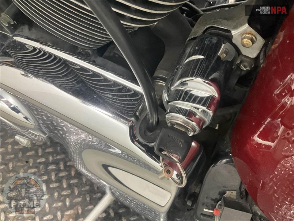 2002 Honda VT1100C22 SHADOW SABRE — фото 12