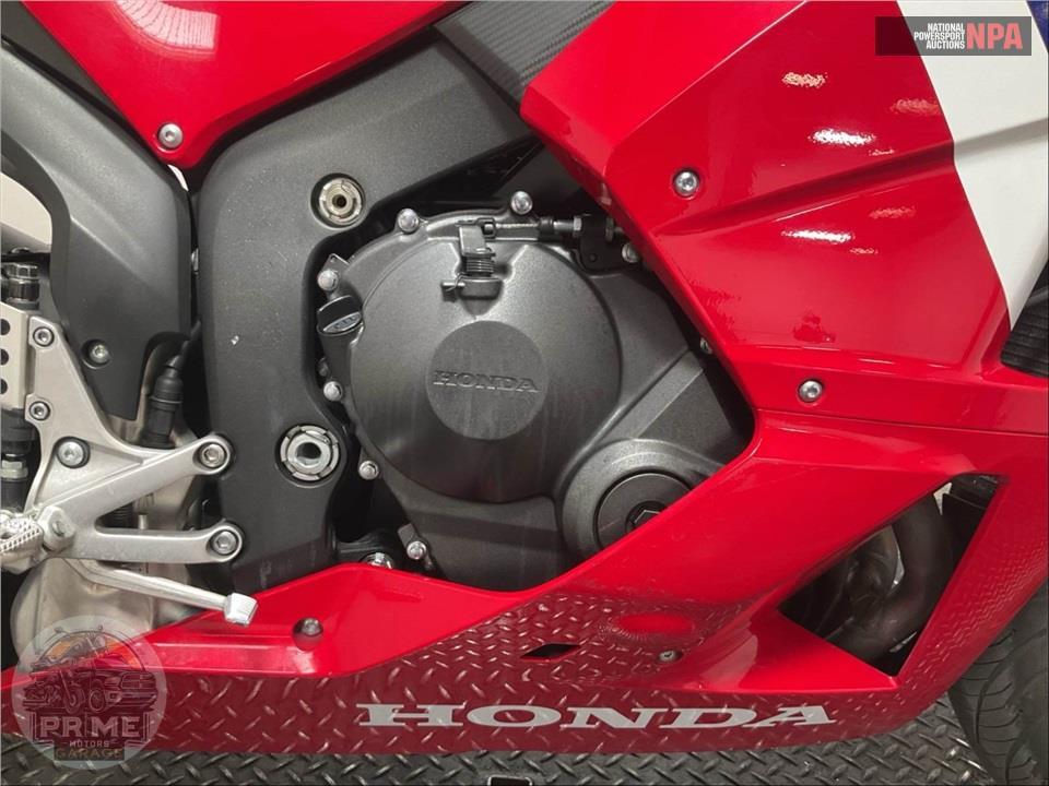 2022 Honda CBR600RR — фото 6