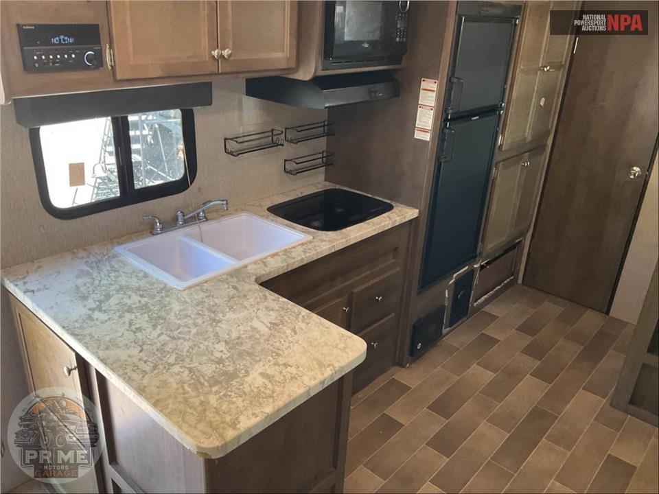 2019 Coleman By Dutchmen M-2155BH - LIGHT LX SERIES — фото 7