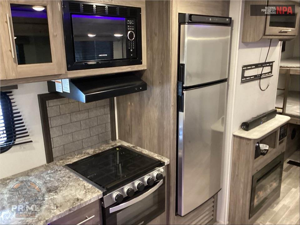 2021 Crossroads Rv M-298 BH - ZINGER SERIES — фото 20