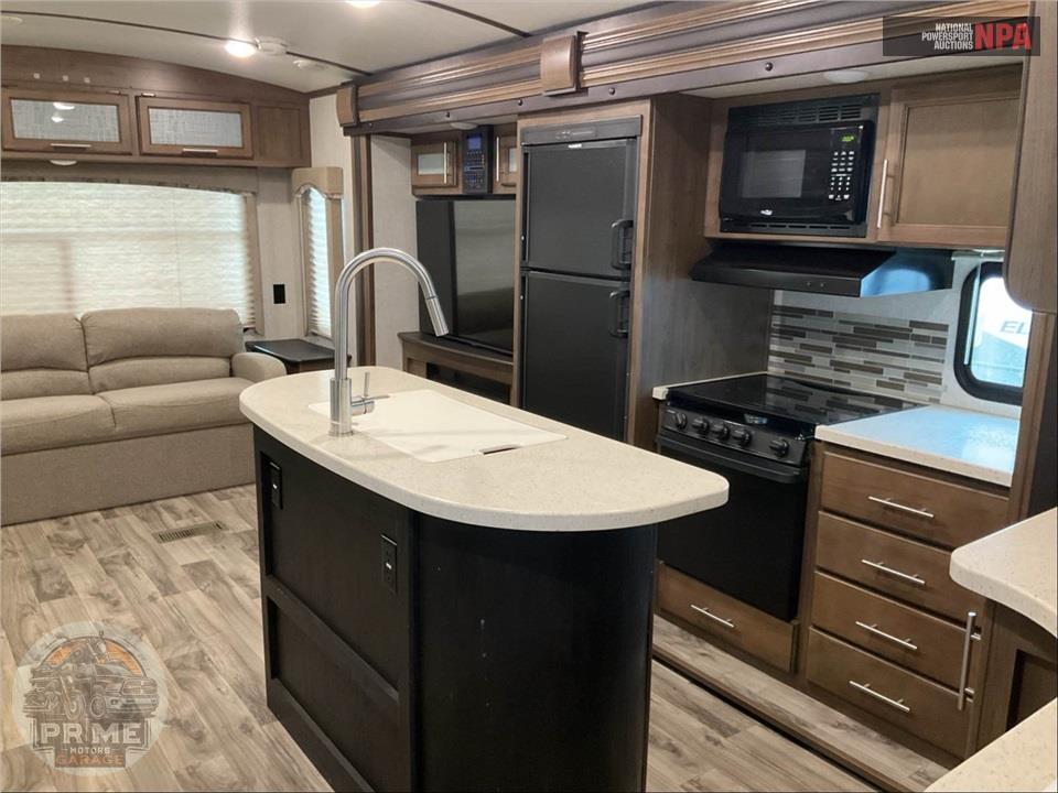 2018 Keystone Rv M-32 RLI - COUGAR X-LITE SERIES — фото 6