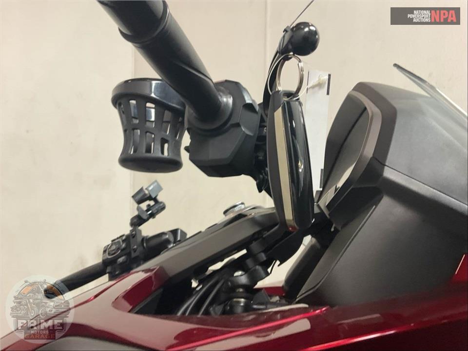 2018 Honda GL1800B GOLDWING — фото 6