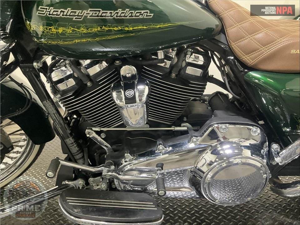 2019 Harley-Davidson FLHX STREET GLIDE — фото 7