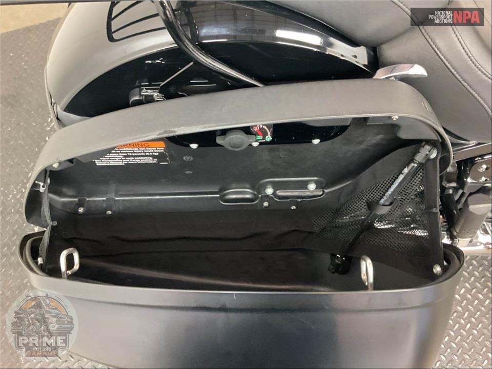 2019 Harley-Davidson FLSB SPORT GLIDE — фото 17