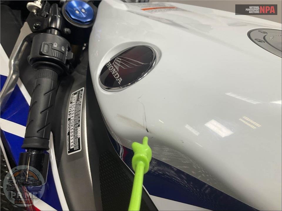 2013 Honda CBR1000RRLD WHTE/BLUE/RED — фото 19