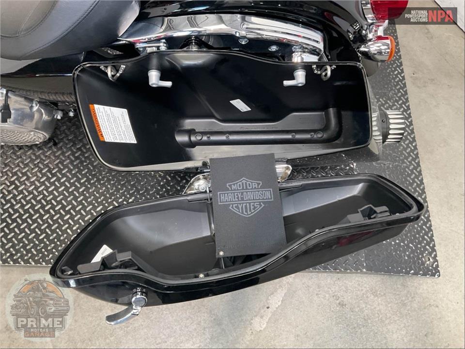 2020 Harley-Davidson FLHT ELECTRA GLIDE STANDARD — фото 17