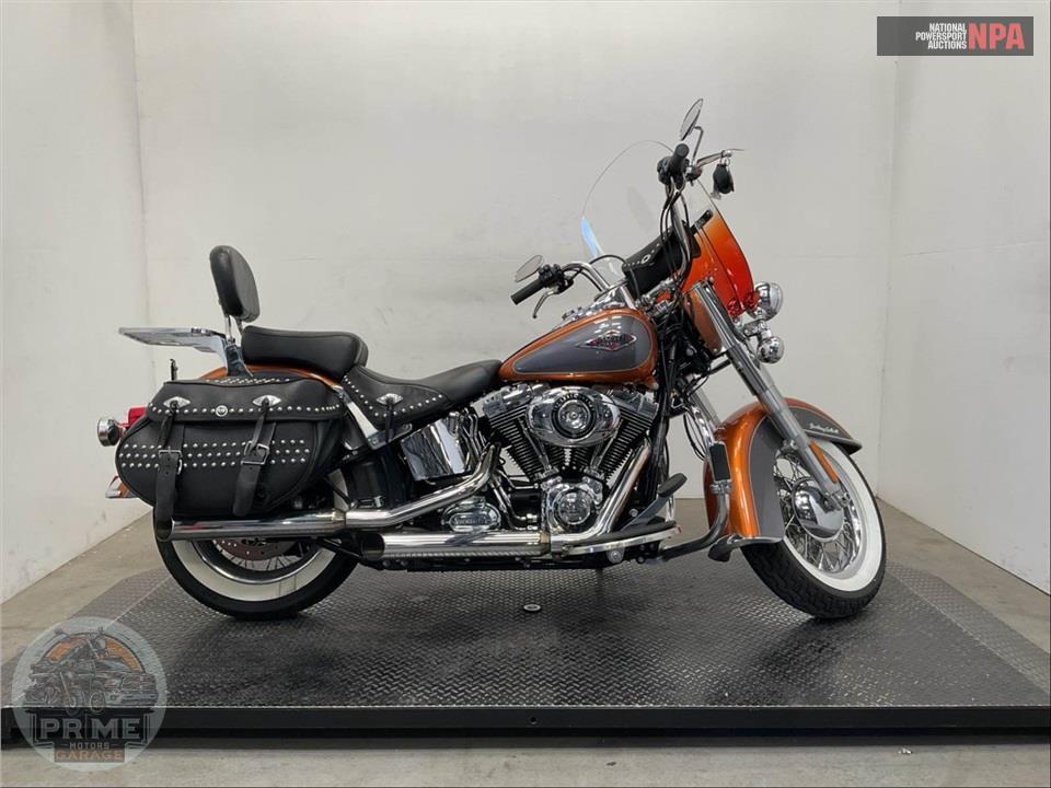 2015 Harley-Davidson FLSTC HERITAGE SOFTAIL CLASSIC — фото 1