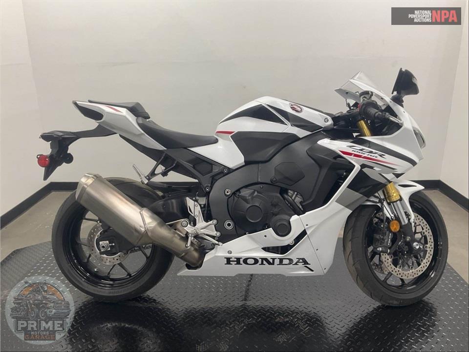 2026 Honda CBR1000RR — фото 1