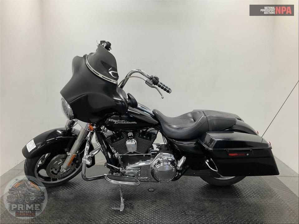 2010 Harley-Davidson FLHX STREET GLIDE — фото 3