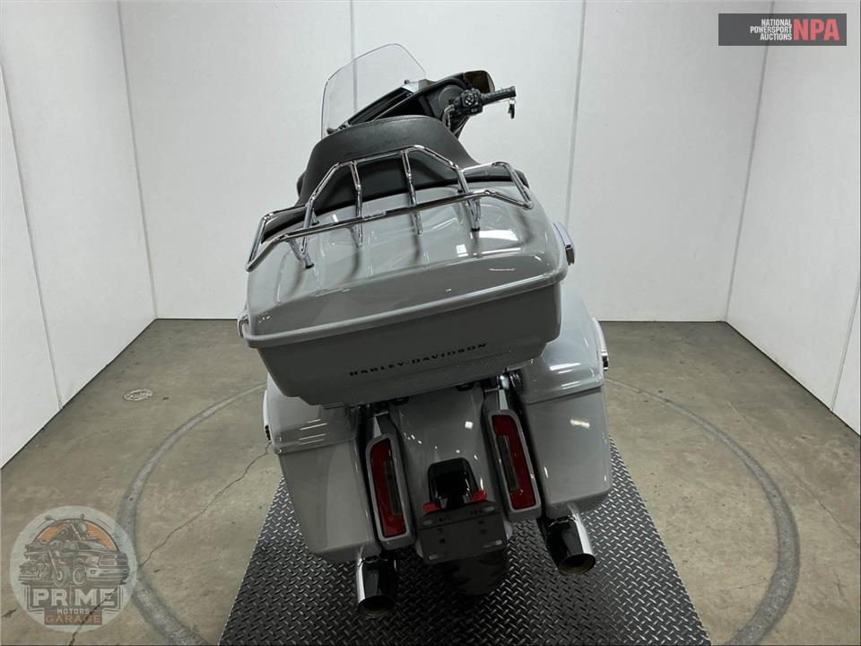 2025 Harley-Davidson FLHXU STEET GLIDE ULTRA — фото 4