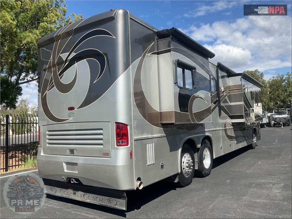 2008 Country Coach SUNSET BAY 425 CUMMINS QUAD SLIDE - ALLURE 470 SERIES — фото 3