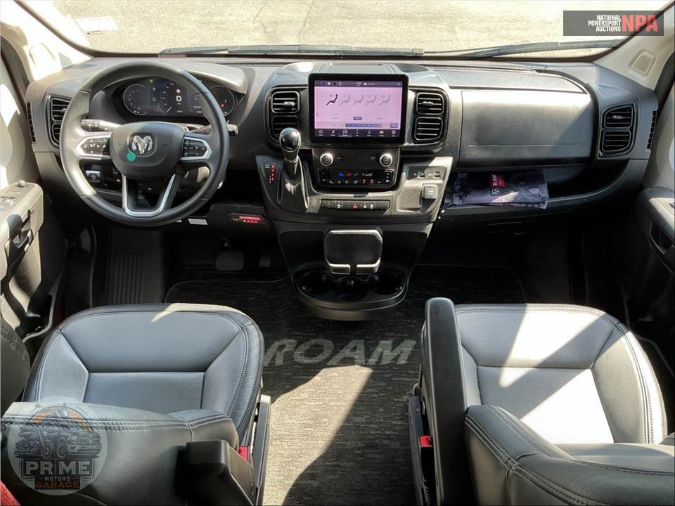 2023 Winnebago M-59RA RAM - ROAM SERIES — фото 11