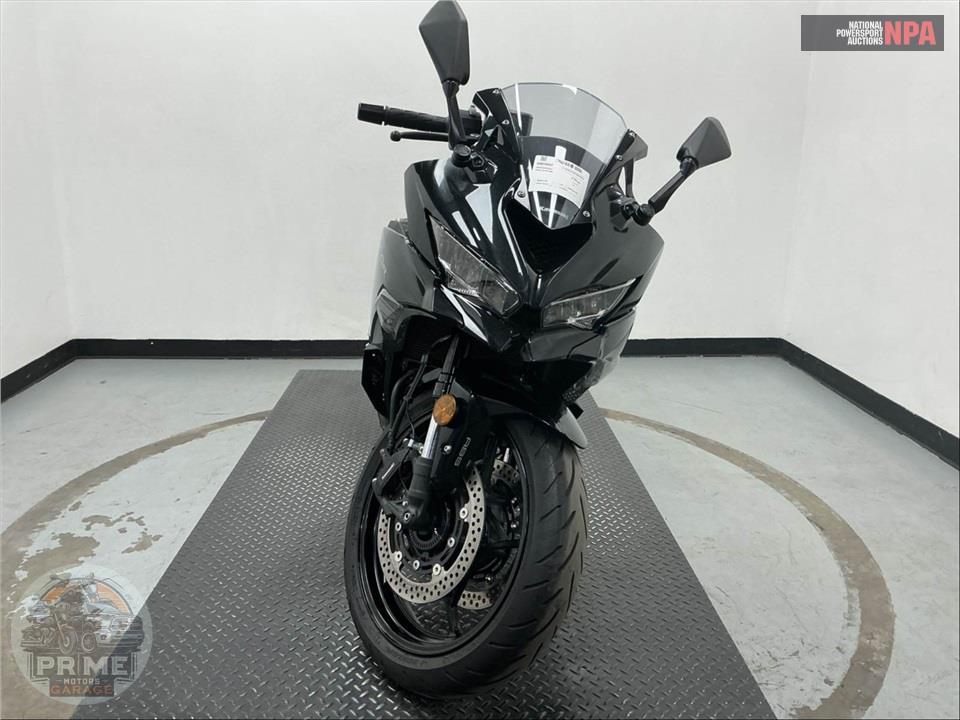 2026 Kawasaki NINJA ZX-4R ABS — фото 2