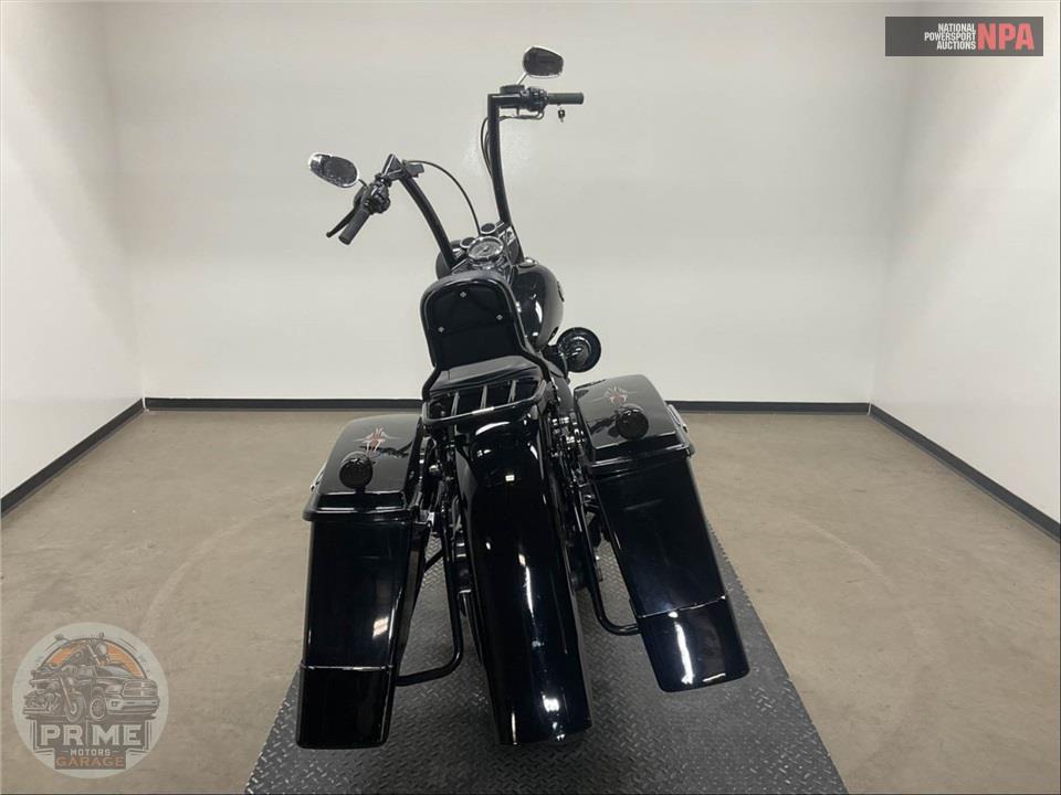 2015 Harley-Davidson FLS SOFTAIL SLIM — фото 4