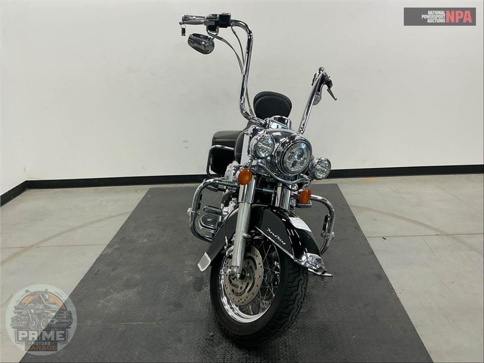 2006 Harley-Davidson FLHRCI ROAD KING CLASSIC — фото 2