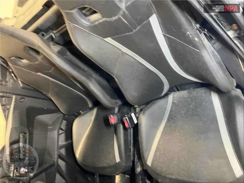 2024 Can-Am COMMANDER MAX XT 1000R — фото 24