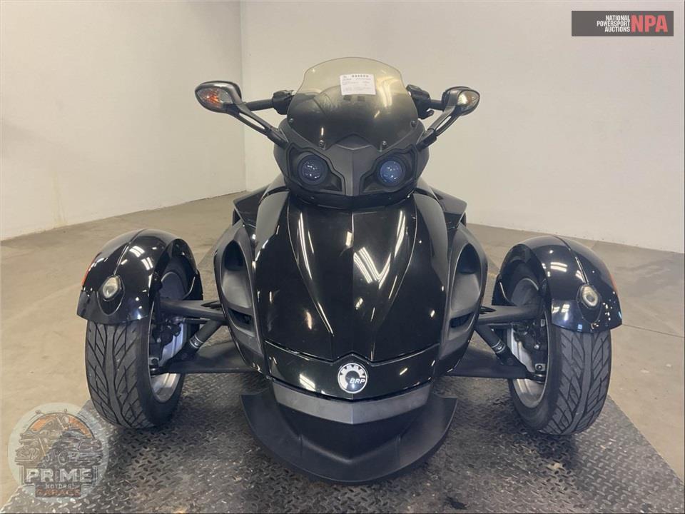 2015 Can-Am SPYDER RS SE5 — фото 2